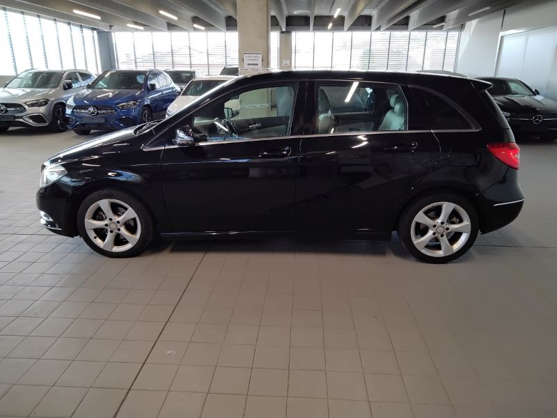 GuidiCar - Mercedes Classe b 2013 B 180 cdi BE Premium Usato