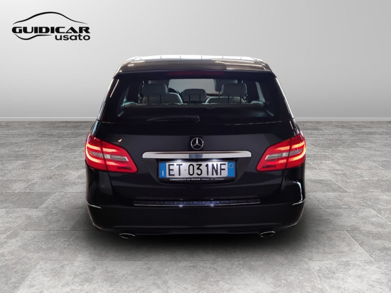 GuidiCar - Mercedes Classe b 2013 B 180 cdi BE Premium Usato