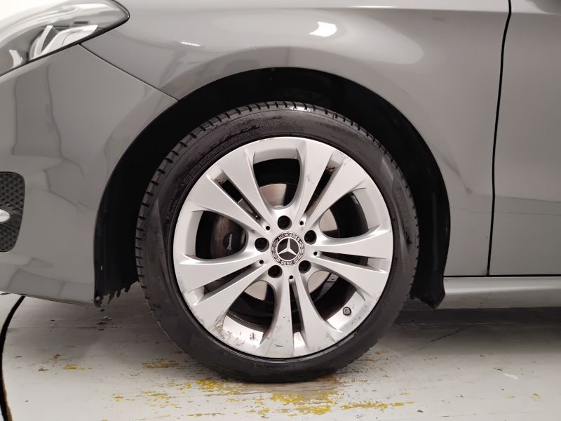 GuidiCar - Mercedes Classe b 2018 B 180 d (cdi) Executive auto FL E6 Usato