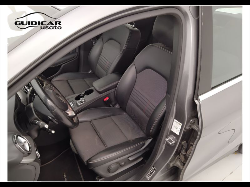 GuidiCar - Mercedes Classe b 2018 B 180 d (cdi) Executive auto FL E6 Usato