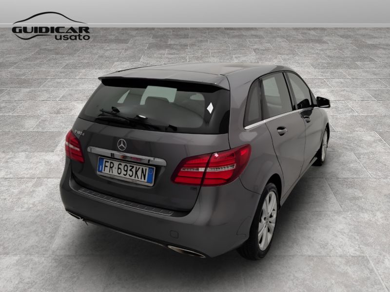 GuidiCar - Mercedes Classe b 2018 B 180 d (cdi) Executive auto FL E6 Usato