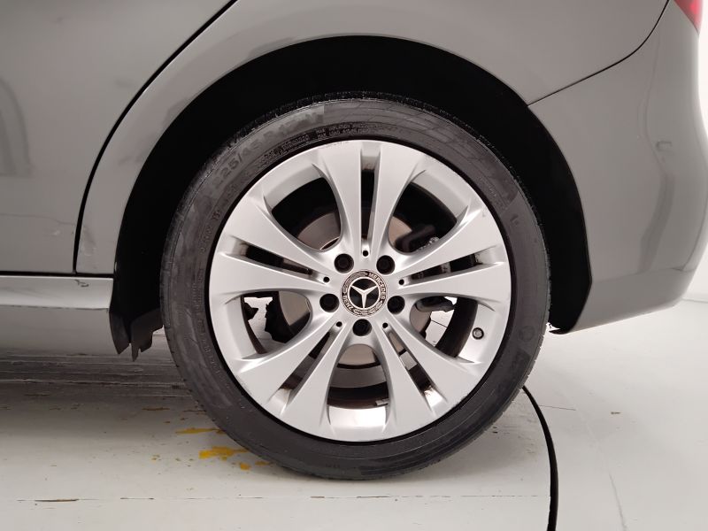 GuidiCar - Mercedes Classe b 2018 B 180 d (cdi) Executive auto FL E6 Usato