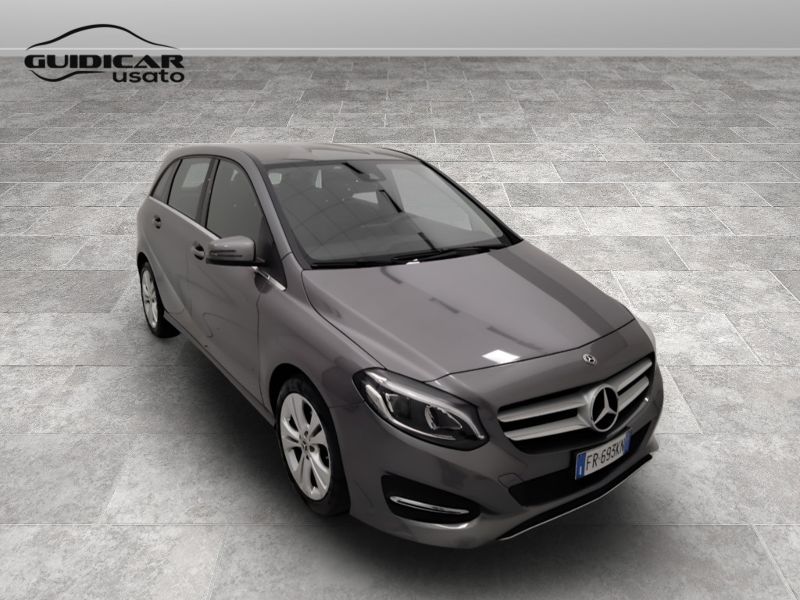 GuidiCar - Mercedes Classe b 2018 B 180 d (cdi) Executive auto FL E6 Usato