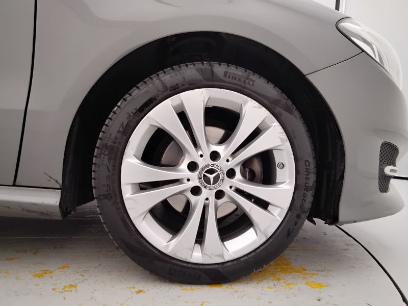 GuidiCar - Mercedes Classe b 2018 B 180 d (cdi) Executive auto FL E6 Usato