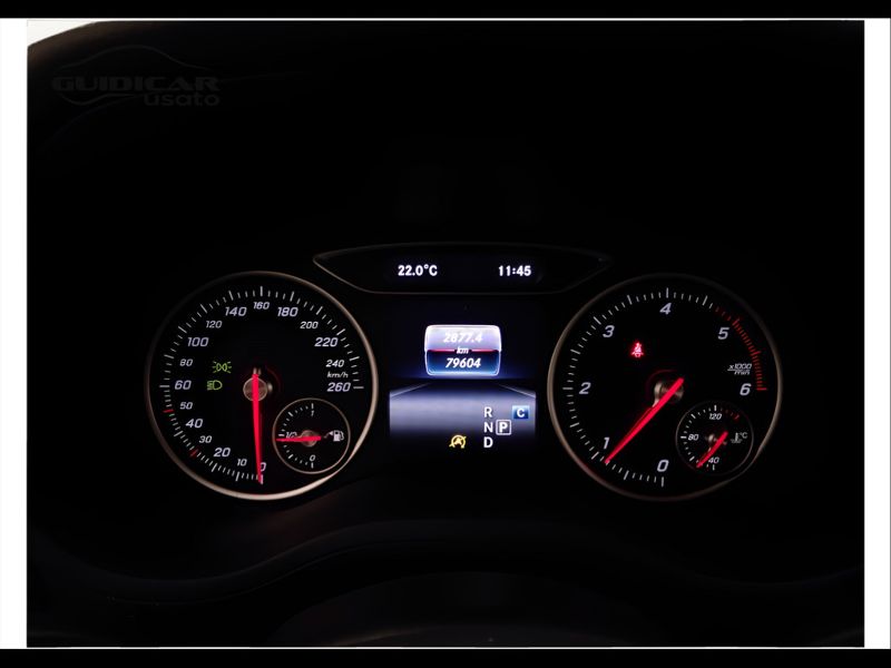 GuidiCar - Mercedes Classe b 2018 B 180 d (cdi) Executive auto FL E6 Usato