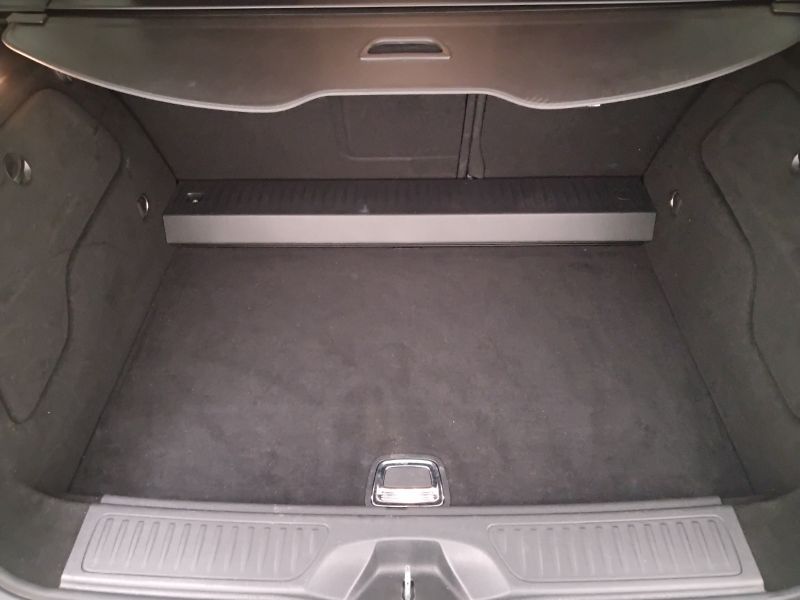 GuidiCar - Mercedes Classe b 2017 B 180 d (cdi) Premium auto FL E6 Usato