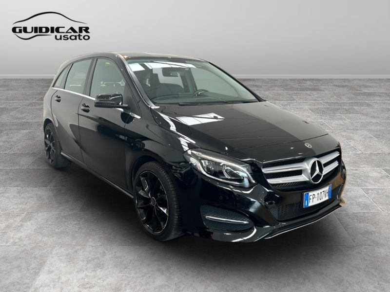 GuidiCar - Mercedes Classe b 2018 B 180 d (cdi) Sport auto Usato