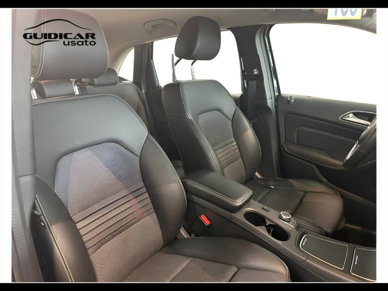 GuidiCar - Mercedes Classe b 2018 B 180 d (cdi) Sport auto Usato