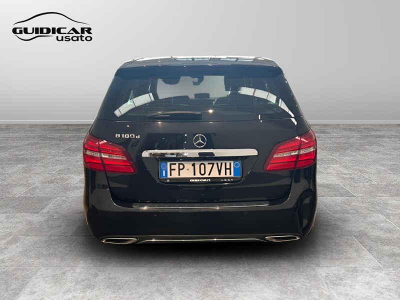 GuidiCar - Mercedes Classe b 2018 B 180 d (cdi) Sport auto Usato