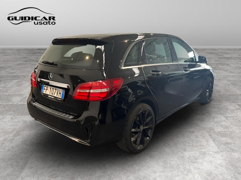 GuidiCar - Mercedes Classe b 2018 B 180 d (cdi) Sport auto Usato