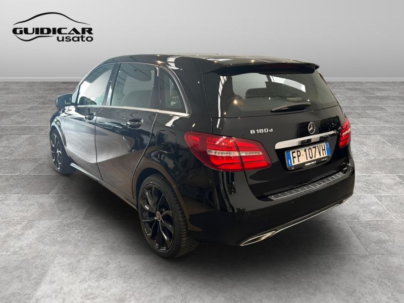 GuidiCar - Mercedes Classe b 2018 B 180 d (cdi) Sport auto Usato