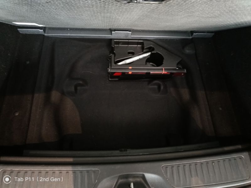 GuidiCar - Mercedes Classe B     (T246) B 180 Executive