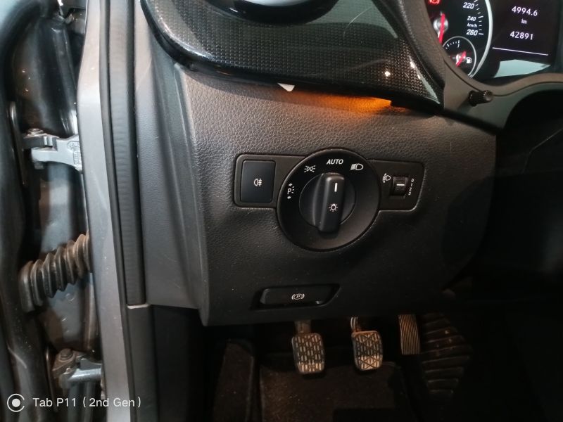 GuidiCar - Mercedes Classe B     (T246) B 180 Executive