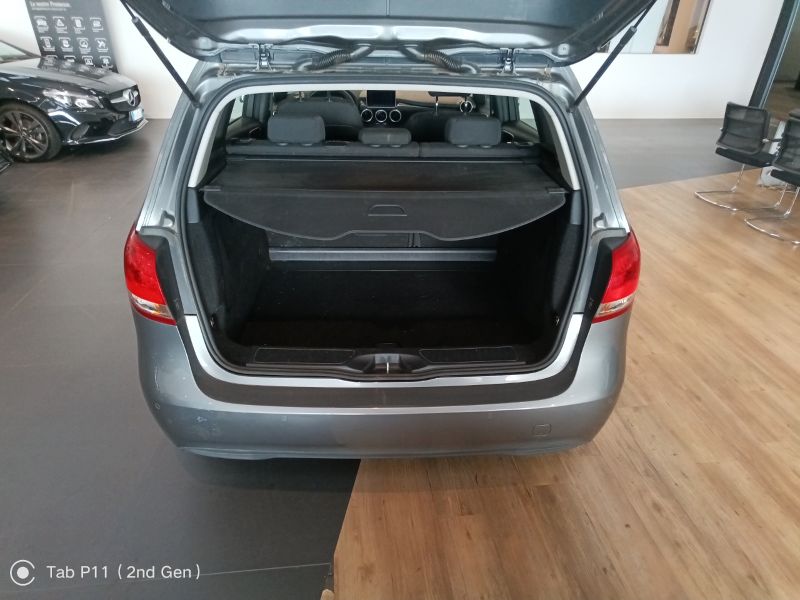 GuidiCar - Mercedes Classe B     (T246) B 180 Executive