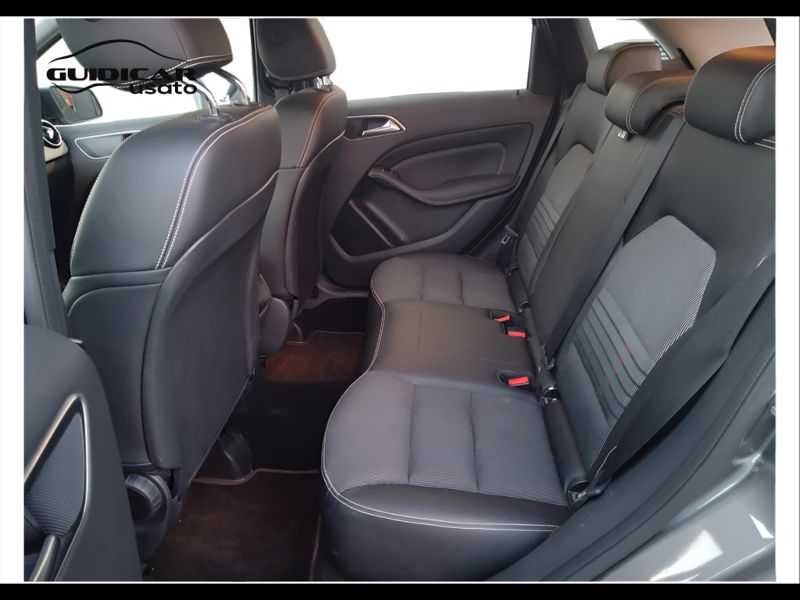 GuidiCar - Mercedes Classe b 2018 B 200 d Sport Next auto Usato