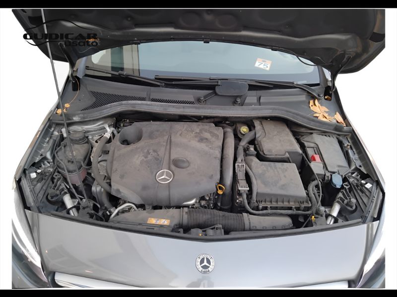 GuidiCar - Mercedes Classe b 2018 B 200 d Sport Next auto Usato
