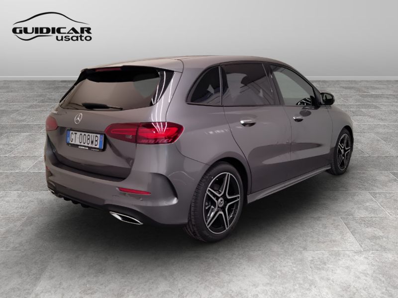 GuidiCar - Mercedes Classe b 2024 B 180 d Advanced Plus AMG Line auto Aziendale