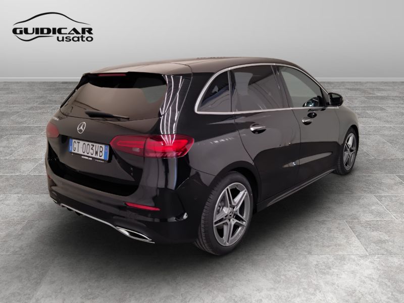 GuidiCar - Mercedes Classe b 2024 B 180 d Advanced Plus AMG Line auto Aziendale