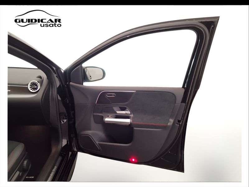 GuidiCar - Mercedes Classe b 2024 B 180 d Advanced Plus AMG Line auto Aziendale