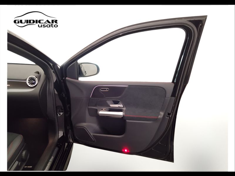 GuidiCar - Mercedes Classe b 2024 B 180 d Advanced Plus AMG Line auto Aziendale