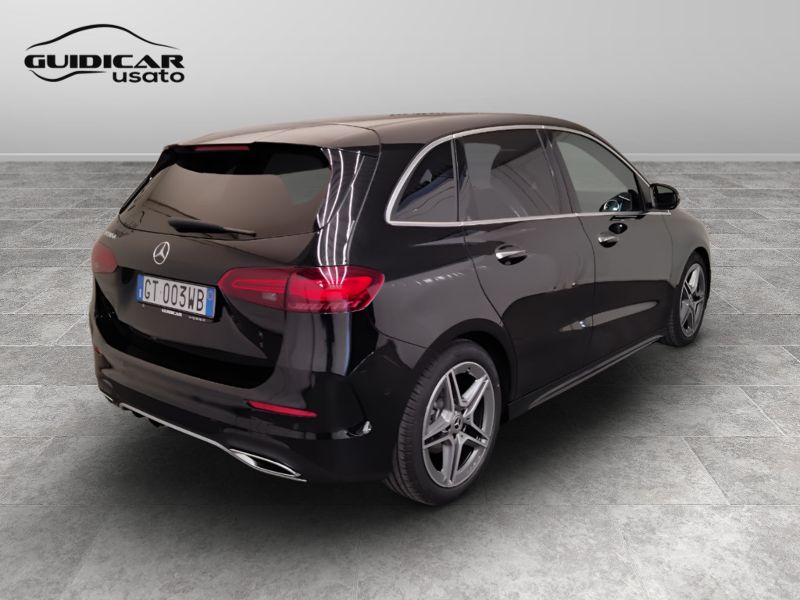 GuidiCar - Mercedes Classe b 2024 B 180 d Advanced Plus AMG Line auto Aziendale