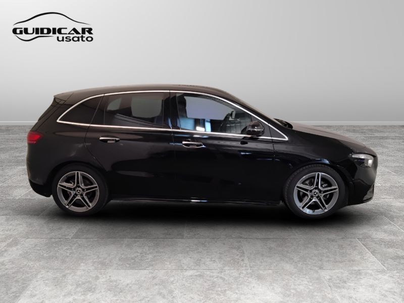 GuidiCar - Mercedes Classe b 2025 B 180 d Advanced Plus AMG Line auto Usato