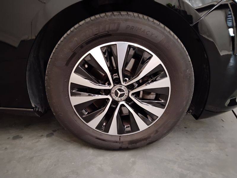 GuidiCar - Mercedes Classe B     (W247) B 180 d Automatic Sport