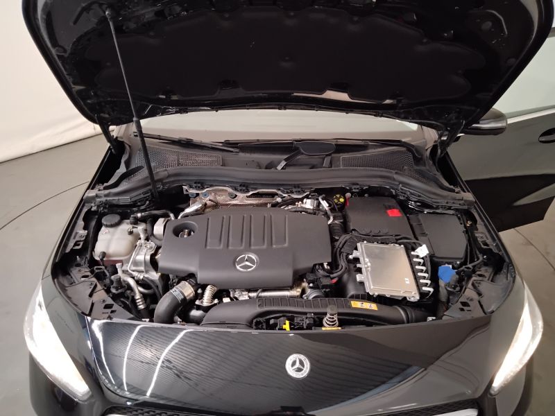 GuidiCar - Mercedes Classe B     (W247) B 180 d Automatic Sport