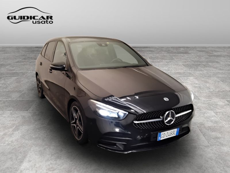 GuidiCar - Mercedes Classe b 2021 B 180 d Premium auto Usato