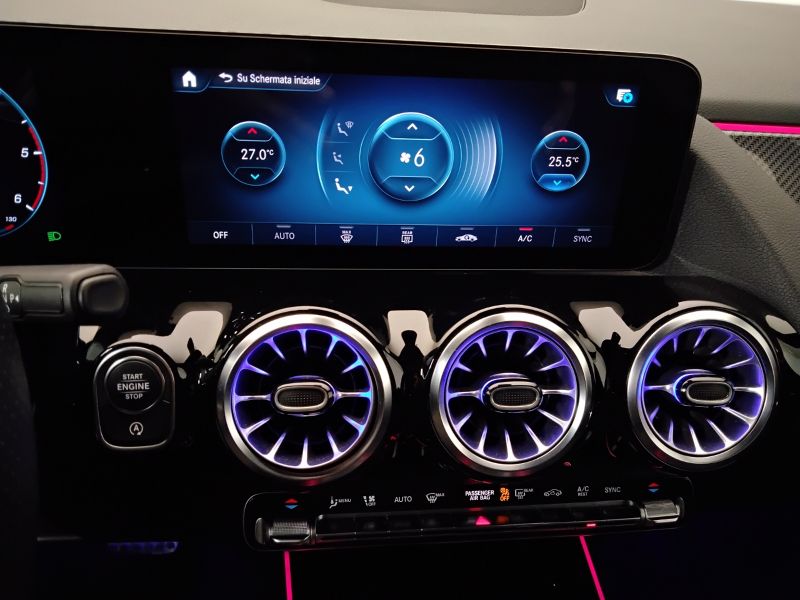 GuidiCar - Mercedes Classe b 2021 B 180 d Premium auto Usato