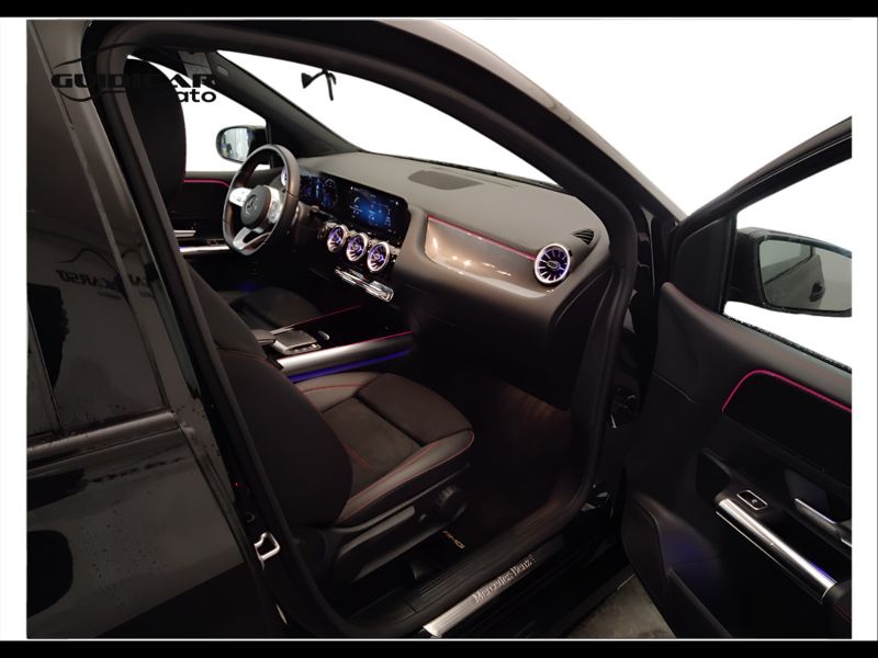 GuidiCar - Mercedes Classe b 2021 B 180 d Premium auto Usato