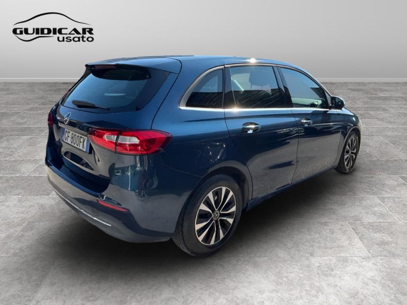 GuidiCar - Mercedes Classe b 2021 B 180 d Sport auto Usato