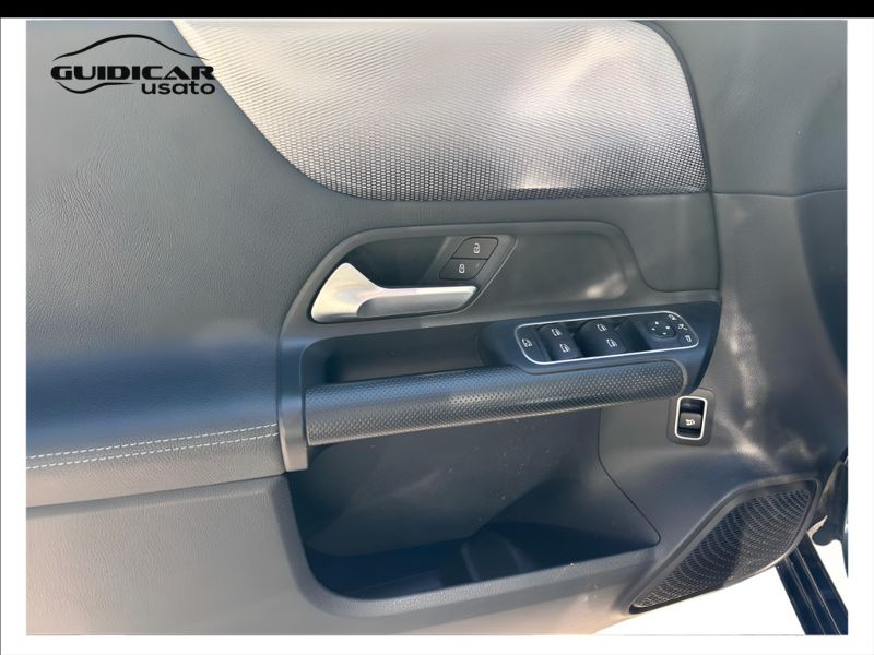 GuidiCar - Mercedes Classe b 2021 B 180 d Sport auto Usato