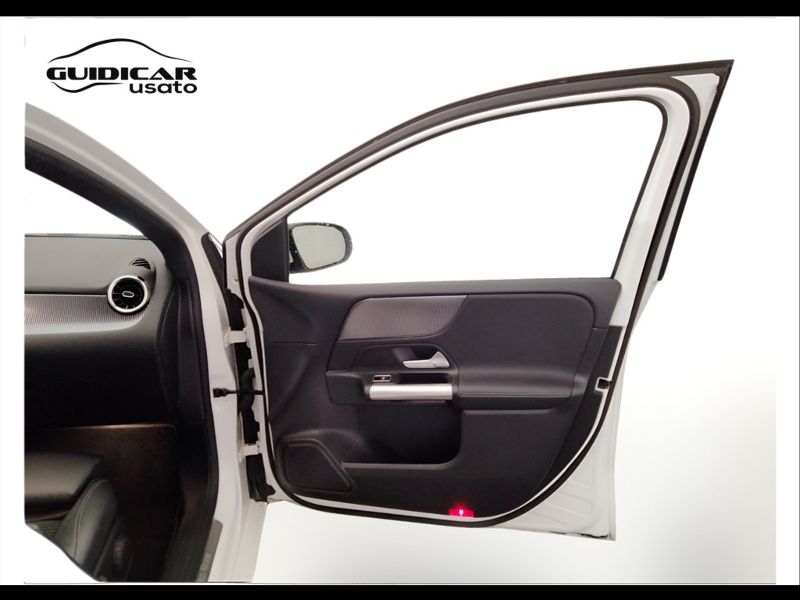 GuidiCar - Mercedes Classe b 2019 B 180 d Sport Plus auto Usato