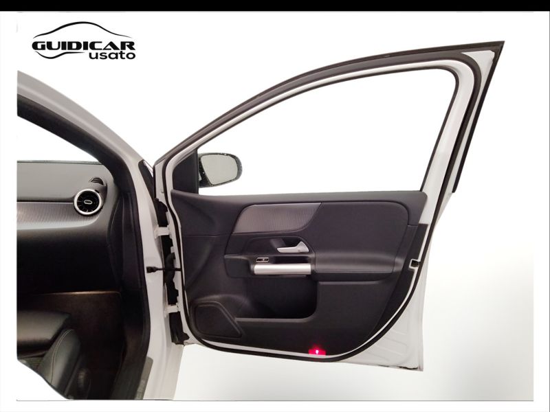 GuidiCar - Mercedes Classe b 2019 B 180 d Sport Plus auto Usato