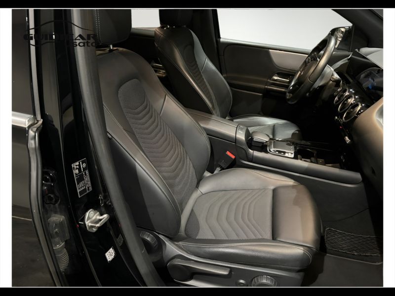 GuidiCar - Mercedes Classe b 2020 B 180 d Sport Plus auto Usato