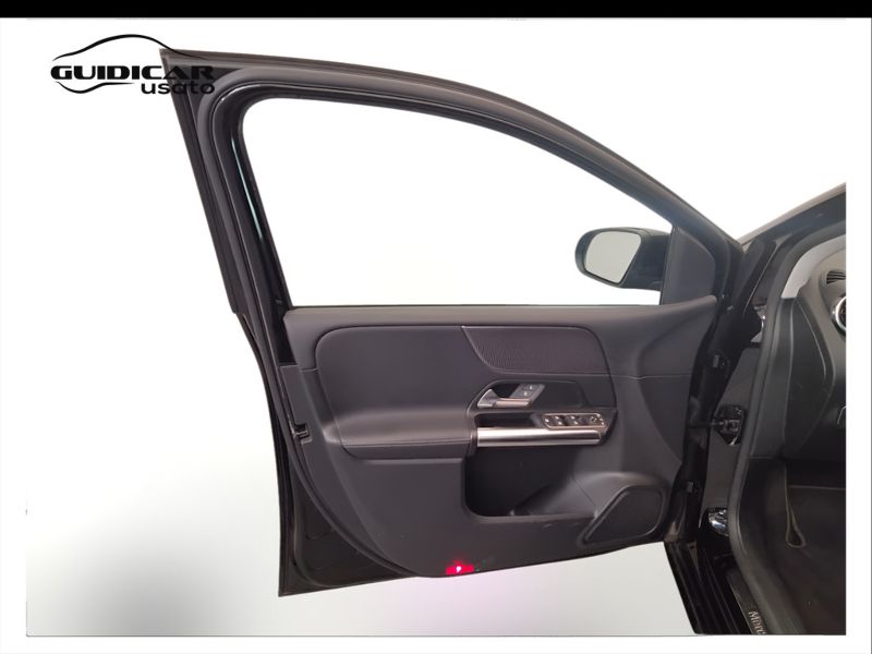 GuidiCar - Mercedes Classe b 2022 B 180 d Sport Plus auto Usato