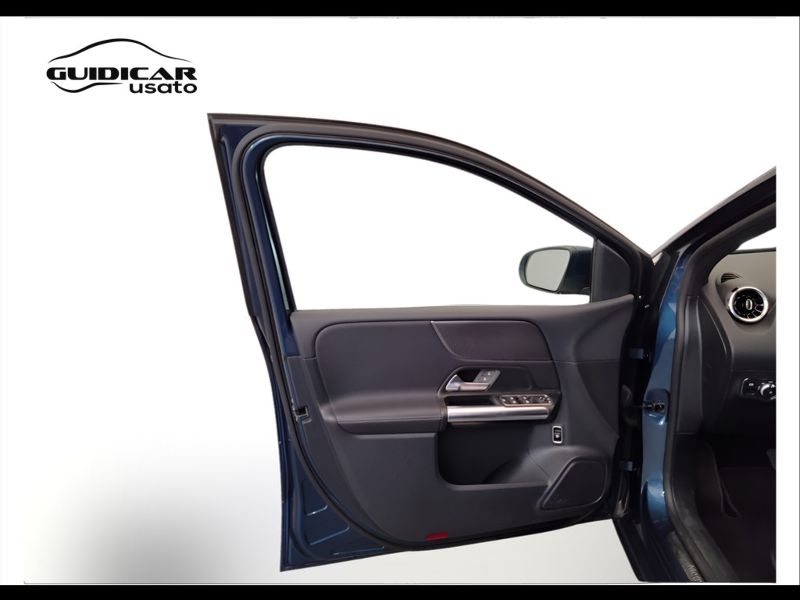 GuidiCar - Mercedes Classe b 2019 B 200 d Sport Plus auto Usato