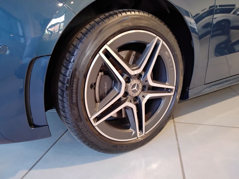 GuidiCar - Mercedes Classe b 2021 B 250 e plug-in hybrid(e-eq-power) Premium auto Usato