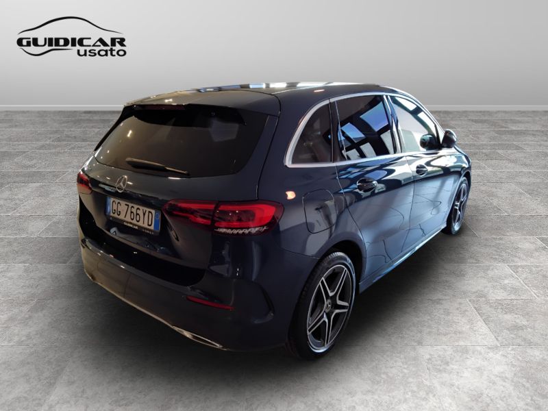 GuidiCar - Mercedes Classe b 2021 B 250 e plug-in hybrid(e-eq-power) Premium auto Usato
