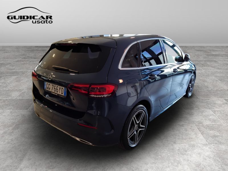 GuidiCar - Mercedes Classe b 2021 B 250 e plug-in hybrid(e-eq-power) Premium auto Usato