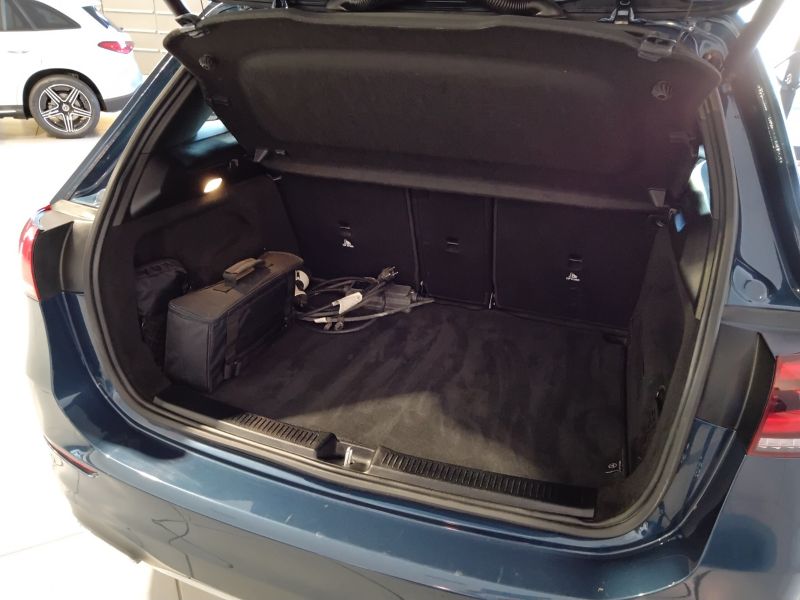 GuidiCar - Mercedes Classe b 2021 B 250 e plug-in hybrid(e-eq-power) Premium auto Usato