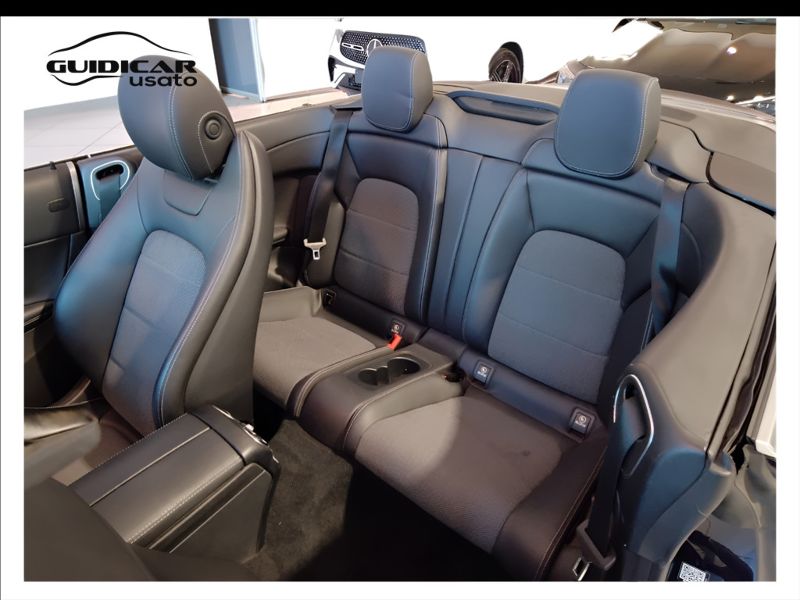 GuidiCar - Mercedes Classe C 2017 C Cabrio 220 d Sport 4matic auto Usato