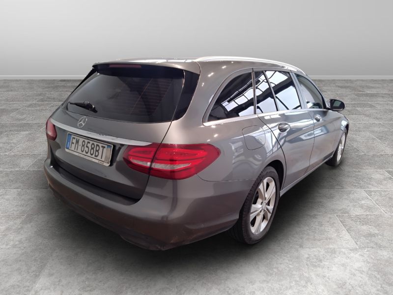 GuidiCar - Mercedes Classe C 2017 C SW 220 d (BT) Business auto Usato