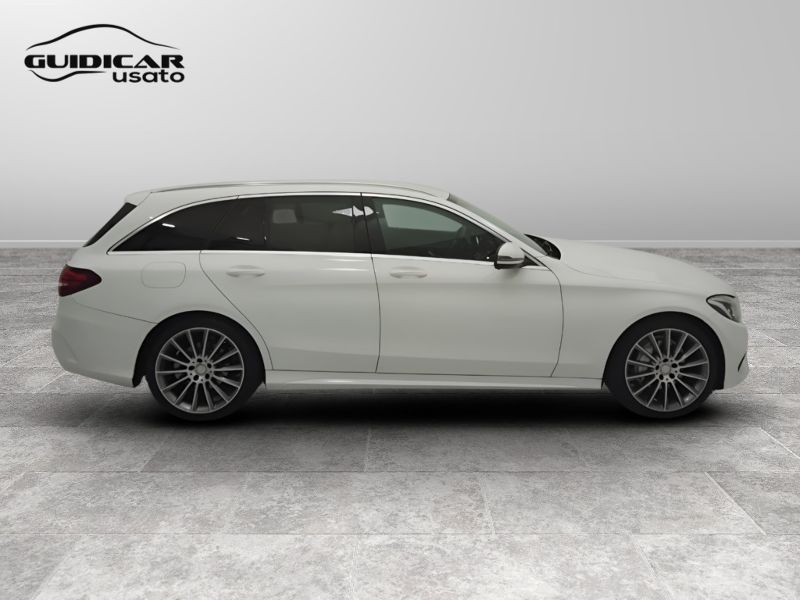 GuidiCar - Mercedes Classe C 2016 C SW 220 d Premium 4matic auto 9m Usato