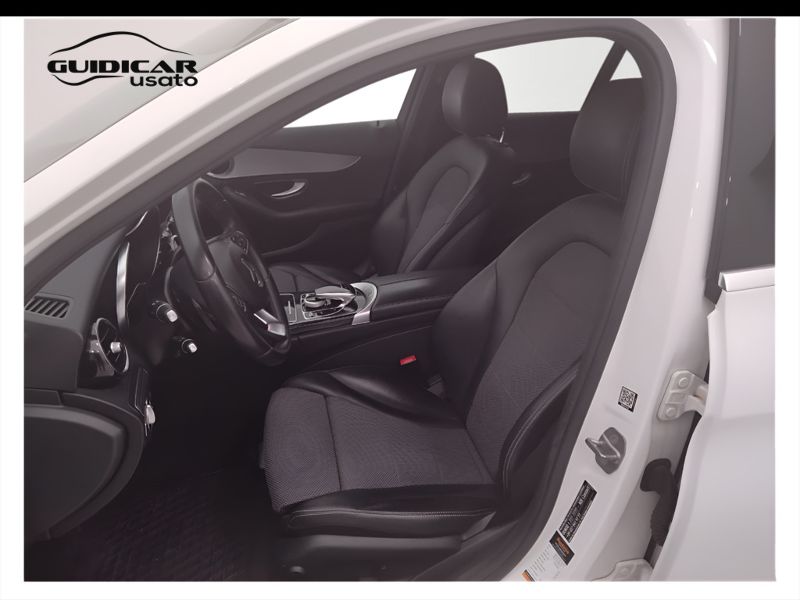 GuidiCar - Mercedes Classe C 2016 C SW 220 d Premium 4matic auto 9m Usato