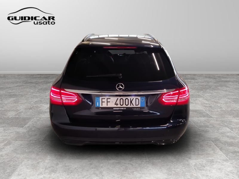 GuidiCar - Mercedes Classe C 2016 C SW 220 d Sport 4matic auto Usato
