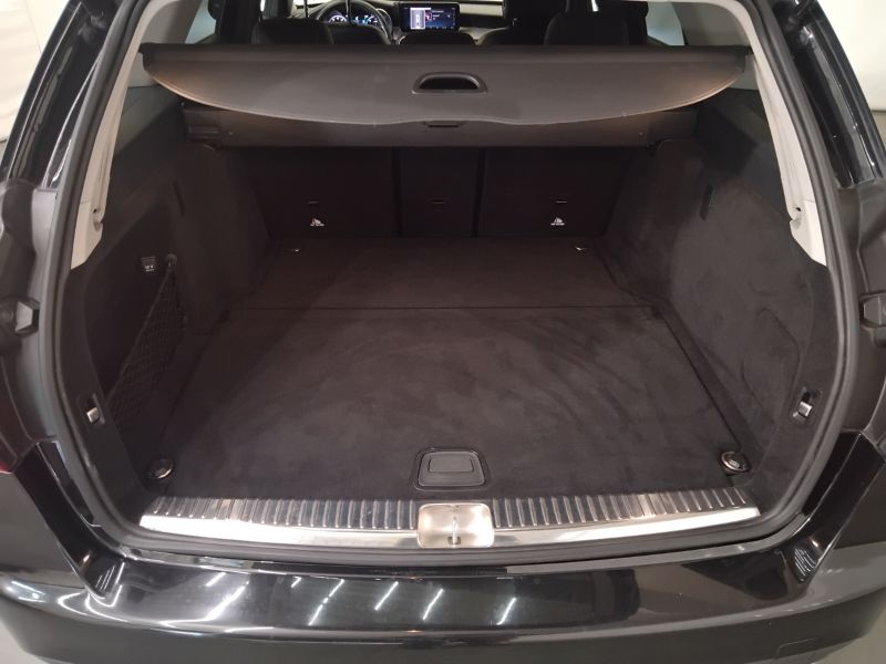 GuidiCar - Mercedes Classe C 2018 C SW 220 d Premium 4matic auto Usato
