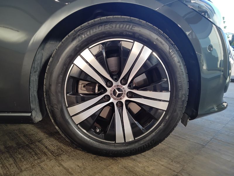 GuidiCar - Mercedes Classe C 2024 C SW 200 d mhev Advanced auto Usato