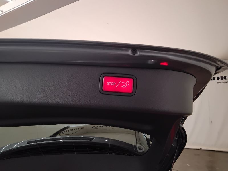 GuidiCar - Mercedes Classe C 2024 C SW 300 de phev AMG Line Advanced auto Usato